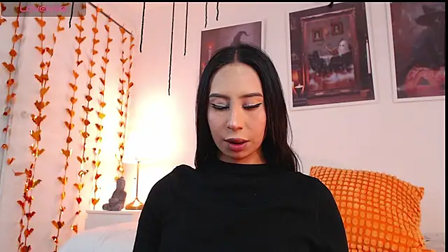 Valen ross  online show from 10-06-25, 09:12