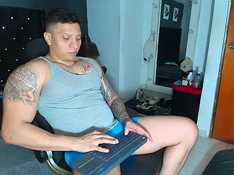 ethan dalton  online show from 10-21-25, 03:29