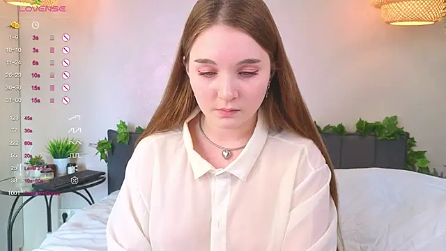 Snapshot of ConstanceHelms chatting on 09-22-25, 05:09 ConstanceHelms online show from 09-22-25, 05:09