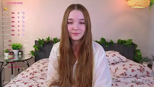 Snapshot of ConstanceHelms chatting on 09-30-25, 05:12 ConstanceHelms online show from 09-30-25, 05:12