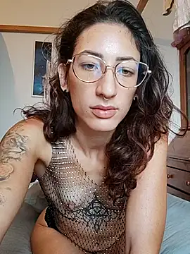 Snapshot of meletalex chatting on 09-22-25, 06:26 meletalex online show from 09-22-25, 06:26