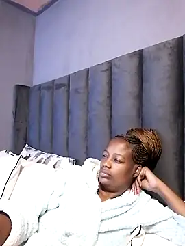 sexylira online show from 10-02-25, 10:22