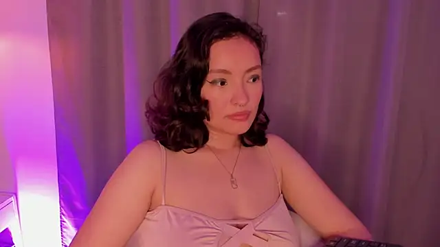 Snapshot of Angelica_Moon21 chatting on 09-24-25, 04:16 Angelica Moon21 online show from 09-24-25, 04:16