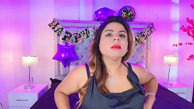 Snapshot of Lia_adamsss chatting on 10-28-25, 02:48 Lia adamsss online show from 10-28-25, 02:48