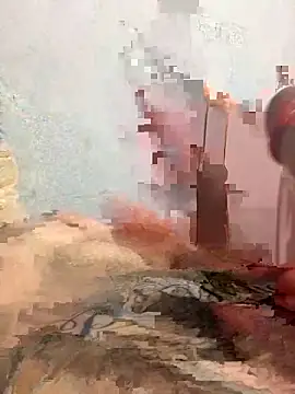 Snapshot of HenriquePhn chatting on 03-11-26, 11:27 HenriquePhn online show from 03-11-26, 11:27