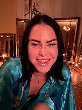 missninasparkle online show from 10-15-25, 09:59