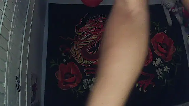 Snapshot of Cum4Cchyna chatting on 10-14-25, 02:34 Cum4Cchyna online show from 10-14-25, 02:34