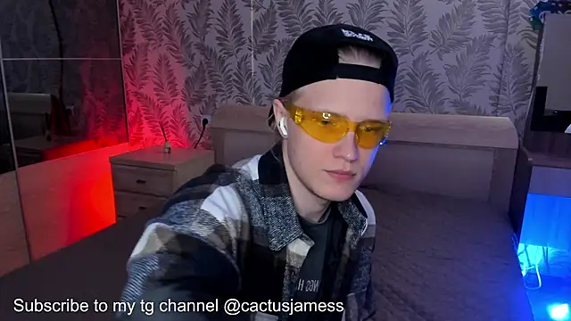 Cactus  James online show from 09-10-25, 03:56