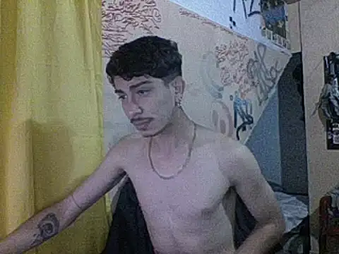 Y0urgodzeus online show from 03-20-25, 09:59