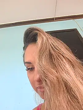 Brilliant-Splashes online show from 10-21-25, 02:34