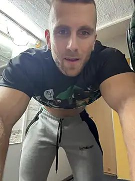 trainwithme online show from 11-25-25, 08:14