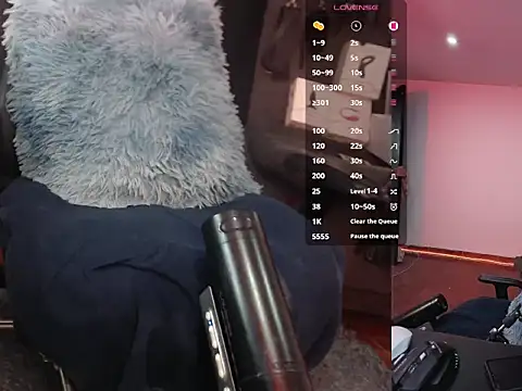 Snapshot of Aaron_malikk chatting on 11-13-25, 09:30 Aaron malikk online show from 11-13-25, 09:30