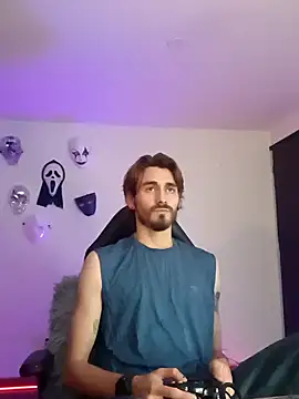 Snapshot of Aaron_malikk chatting on 11-24-25, 11:48 Aaron malikk online show from 11-24-25, 11:48