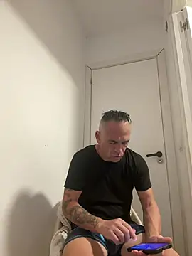 mateocali25 online show from 07-23-26, 02:37