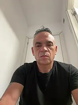 mateocali25 online show from 07-28-26, 02:13