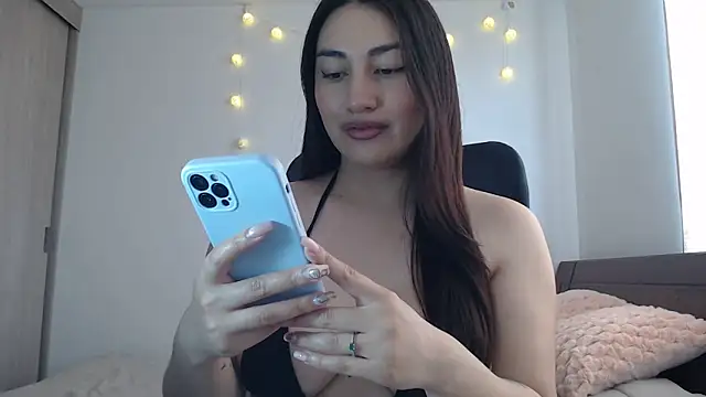 Snapshot of nalafoster chatting on 06-14-26, 03:14 nalafoster online show from 06-14-26, 03:14