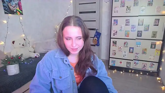 Snapshot of BarbiePieer chatting on 12-18-25, 11:38 BarbiePieer online show from 12-18-25, 11:38