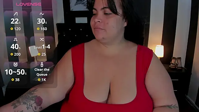 Snapshot of dirtyBBWplay chatting on 10-26-25, 02:23 dirtyBBWplay online show from 10-26-25, 02:23