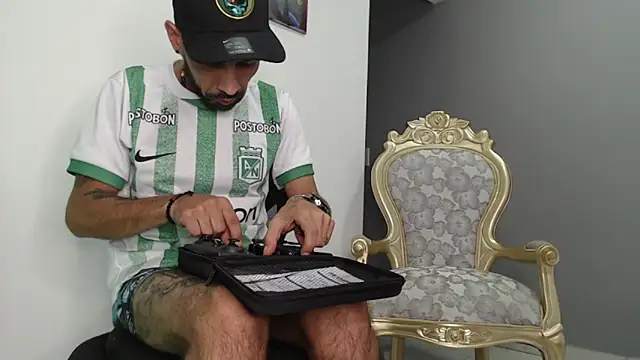 bigdick monster1 online show from 12-15-25, 11:47