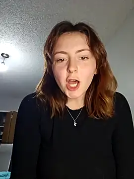 Snapshot of Tinyxteeny chatting on 03-20-25, 01:57 Tinyxteeny online show from 03-20-25, 01:57