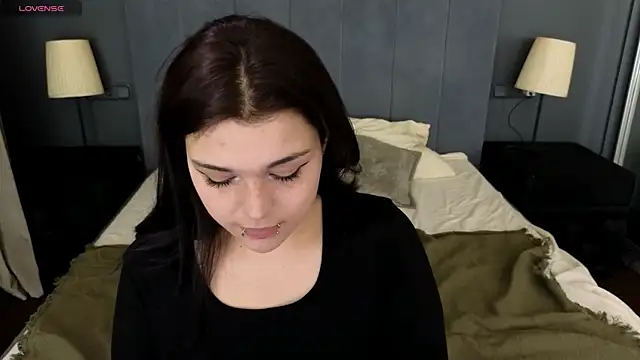 Snapshot of SHERI_BELTON chatting on 11-25-25, 07:36 SHERI BELTON online show from 11-25-25, 07:36