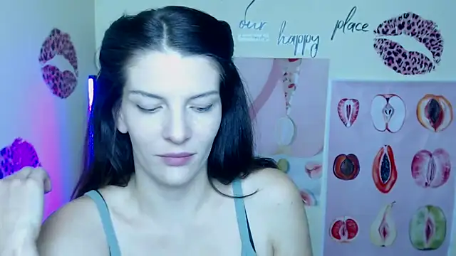 VanessaRey  online show from 11-13-25, 07:13