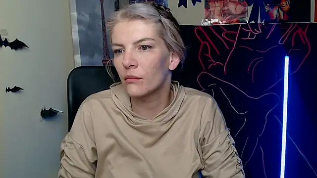 VanessaRey  online show from 05-14-26, 03:57