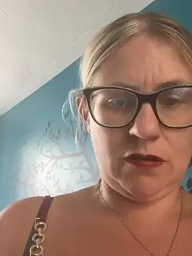 lady gloria69 online show from 06-01-26, 11:23