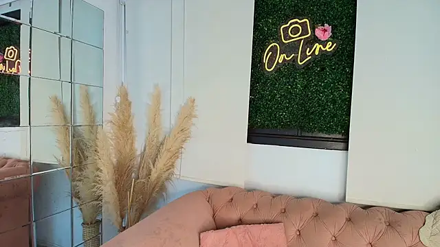 juliana luque online show from 11-02-25, 12:07