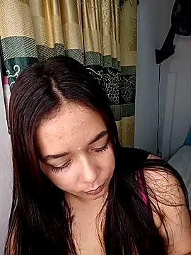 Snapshot of Deepika_padukoneNisha chatting on 09-15-25, 02:28 Deepika padukoneNisha online show from 09-15-25, 02:28