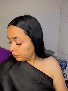 Deepika padukoneNisha online show from 12-21-25, 03:19