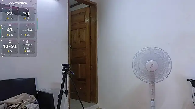 Danna williamss online show from 11-27-25, 10:28