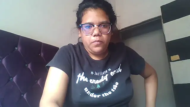 Valeria Tiffany online show from 10-23-25, 05:55