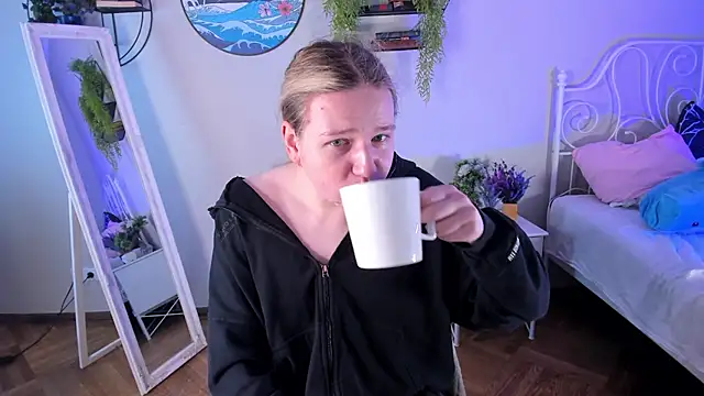 Jes Solar online show from 10-12-25, 11:53