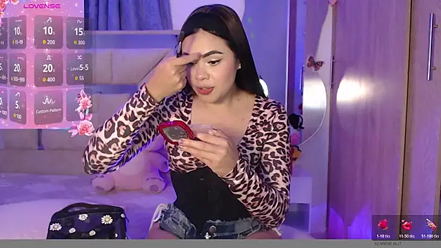 AlitaAnisee online show from 04-05-26, 01:36