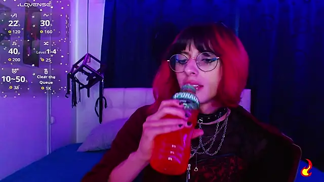 Snapshot of goth_minerva chatting on 11-10-25, 01:21 goth minerva online show from 11-10-25, 01:21