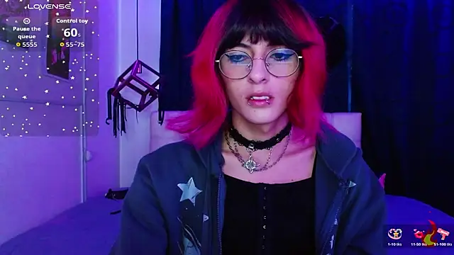 Snapshot of goth_minerva chatting on 11-12-25, 01:22 goth minerva online show from 11-12-25, 01:22