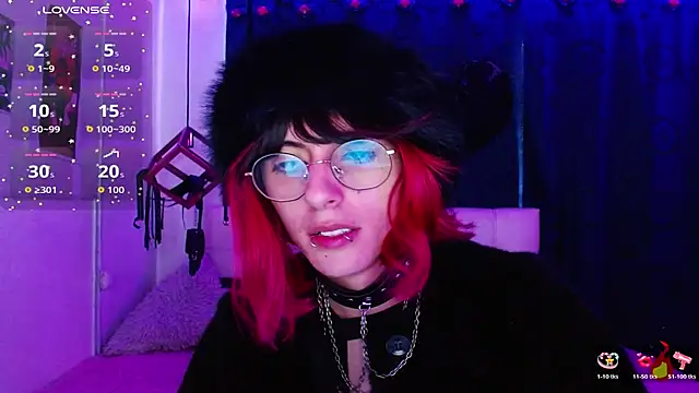 Snapshot of goth_minerva chatting on 11-13-25, 03:11 goth minerva online show from 11-13-25, 03:11