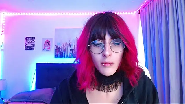 Snapshot of goth_minerva chatting on 11-23-25, 01:11 goth minerva online show from 11-23-25, 01:11