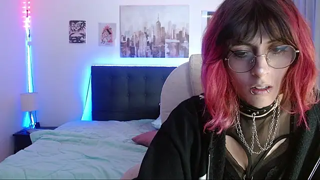 Snapshot of goth_minerva chatting on 12-03-25, 02:04 goth minerva online show from 12-03-25, 02:04