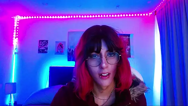 Snapshot of goth_minerva chatting on 12-04-25, 01:20 goth minerva online show from 12-04-25, 01:20