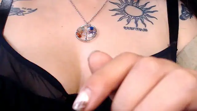 Snapshot of SammyDirtySlut chatting on 03-06-26, 04:20 SammyDirtySlut online show from 03-06-26, 04:20