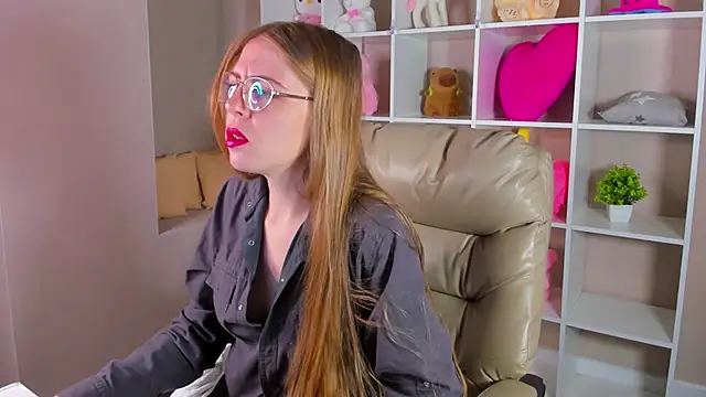 Joann Shermann online show from 09-21-25, 12:45