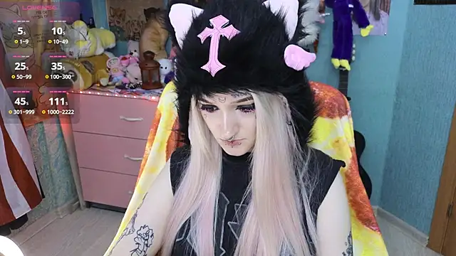 Snapshot of Manuela_unicorn chatting on 11-14-25, 08:40 Manuela unicorn online show from 11-14-25, 08:40