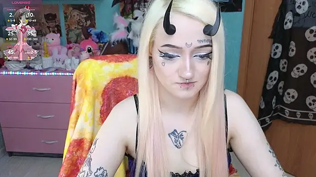 Manuela unicorn online show from 03-13-26, 08:15