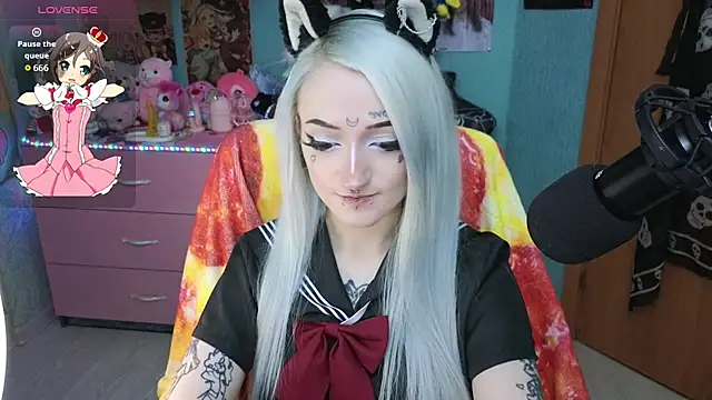 Manuela unicorn online show from 04-26-26, 08:17