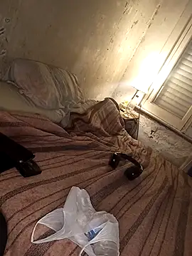 myla rommer1 online show from 04-23-26, 05:52