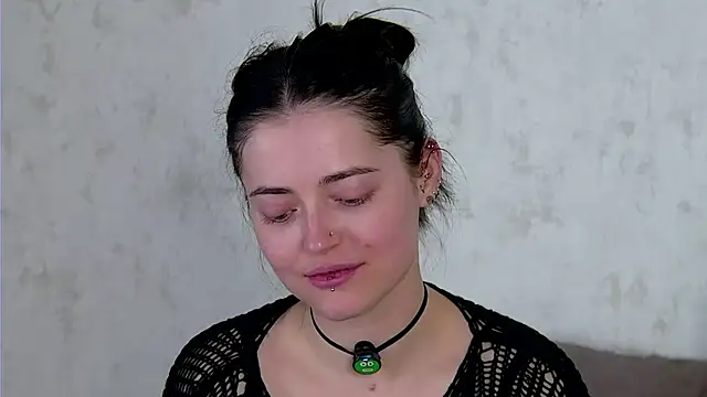 AshleyD  online show from 04-23-26, 01:46