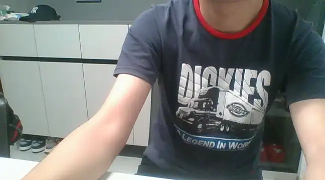 Snapshot of nole_china7 chatting on 03-21-25, 12:28 nole china7 online show from 03-21-25, 12:28