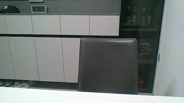 Snapshot of nole_china7 chatting on 09-10-25, 02:06 nole china7 online show from 09-10-25, 02:06